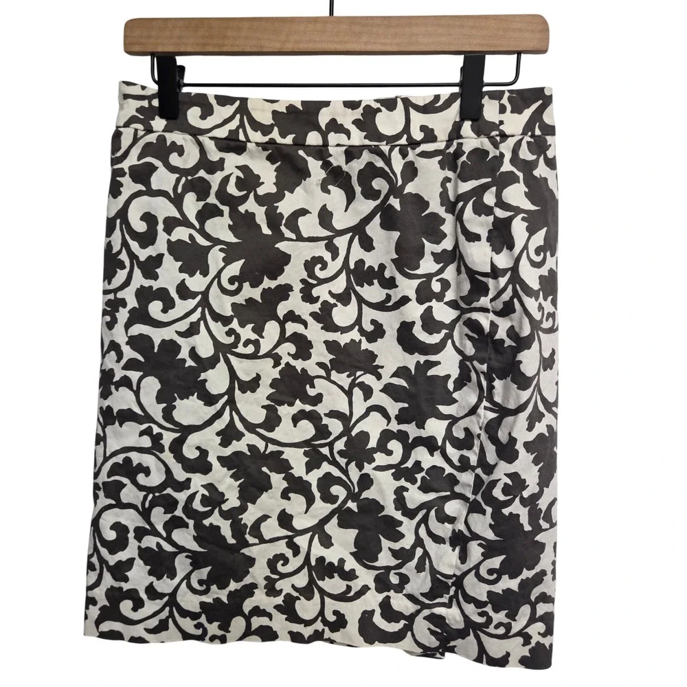 J Crew Stretch Skirt Women Size 4 Black White Floral Pencil Knee Length‎